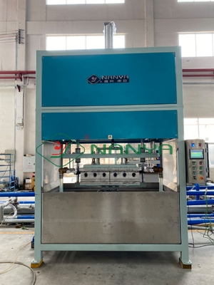 अर्ध-स्वचालित पेपर पल्स यूरियल बोतल मशीन / बायोडिग्रेडेबल यूरियल बोतल मशीन पल्स मोल्डिंग मेडिकल प्रोडक्ट्स